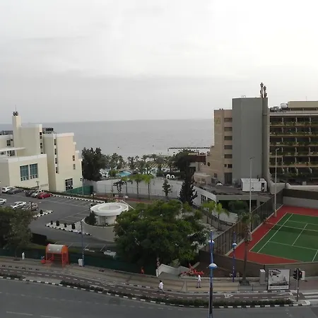 Sea View Renanda 아파트 레메소스